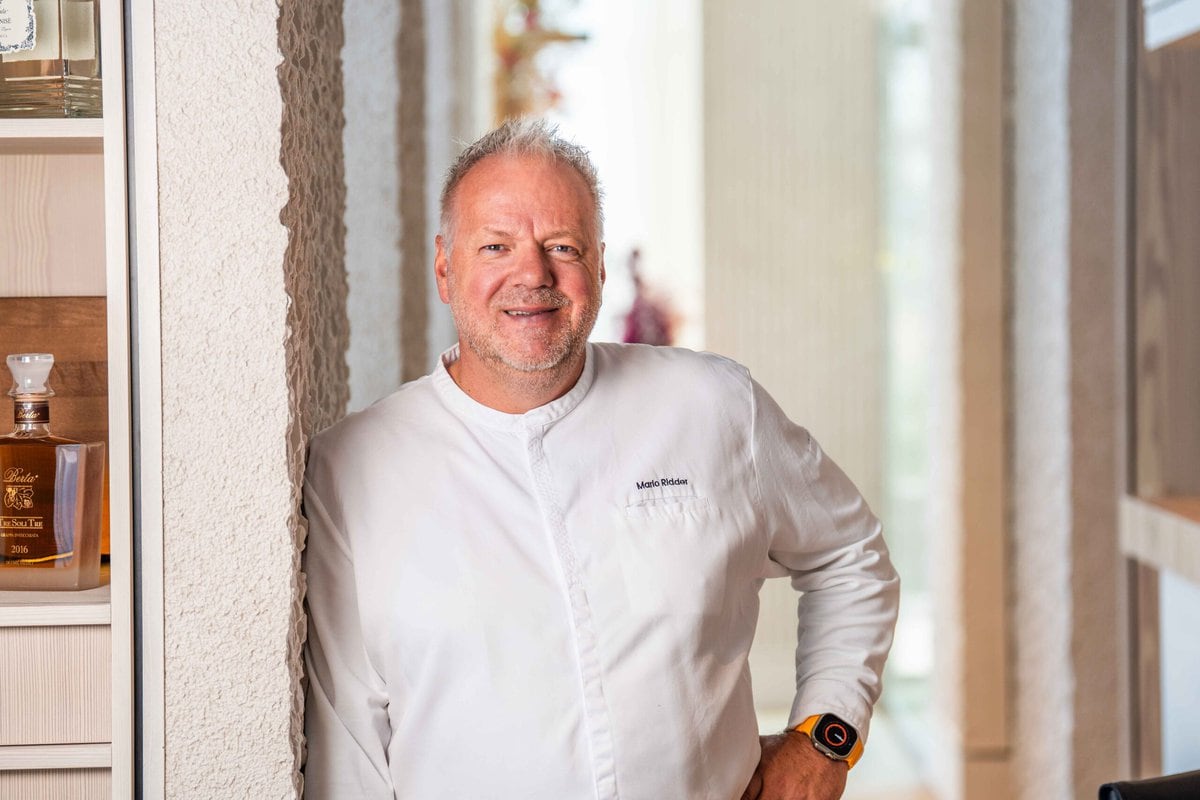 Chef-kok Mario Ridder van restaurant Azurite in Delft