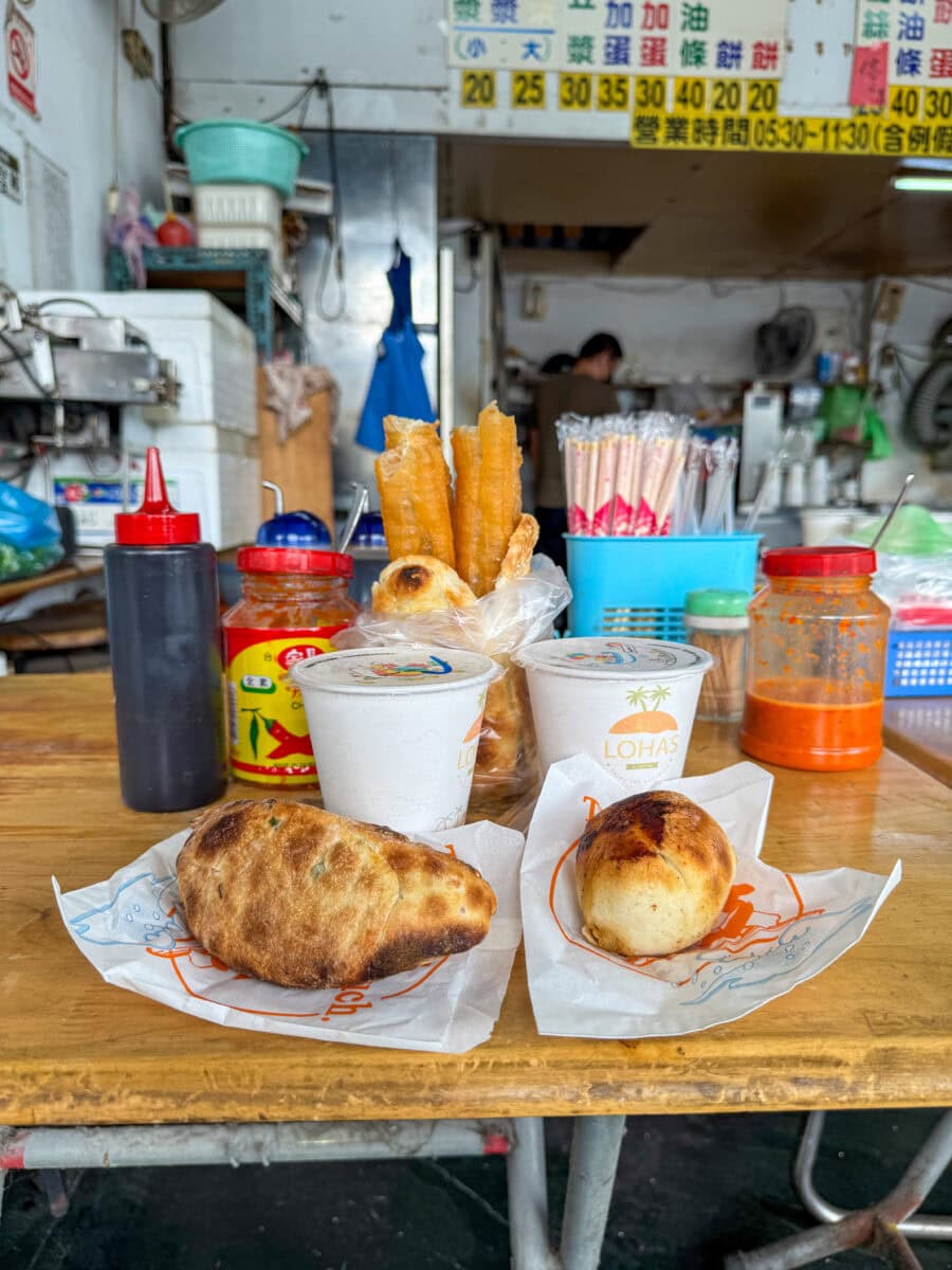 Soymilk en broodjes bij Qingdao Soymilk in Taipei