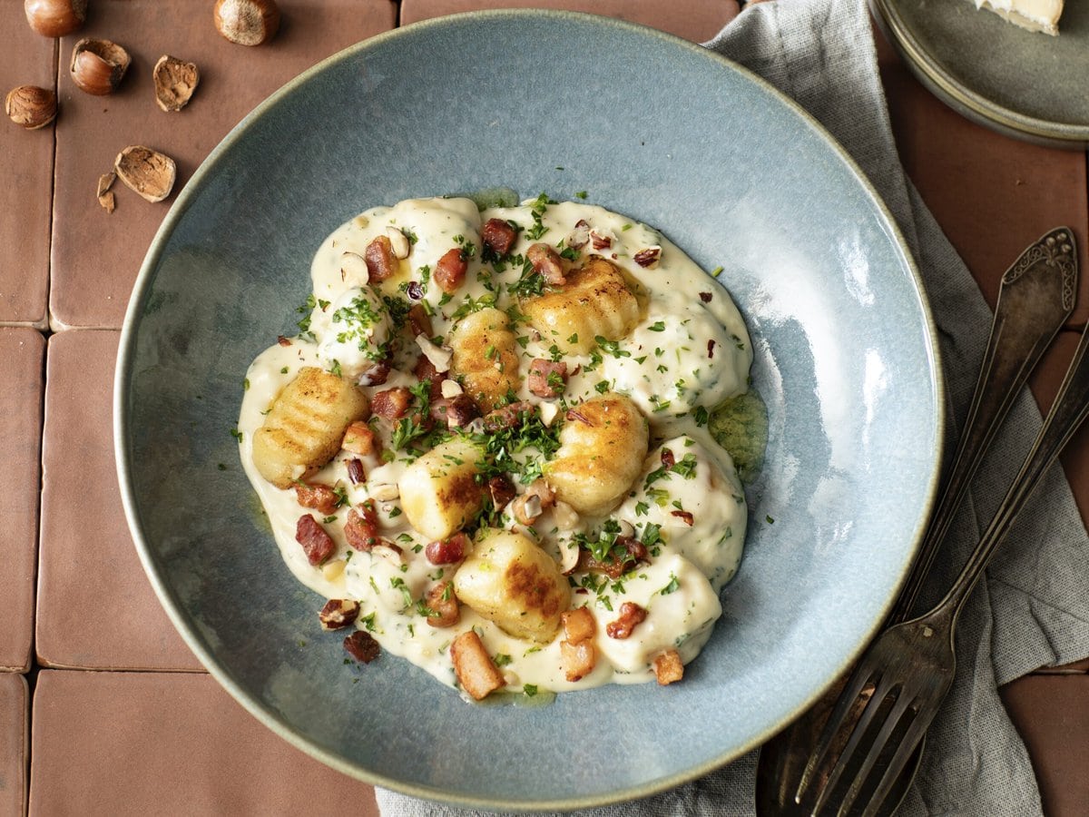 Gnocchi met gorgonzolasaus, pancetta en peterselie