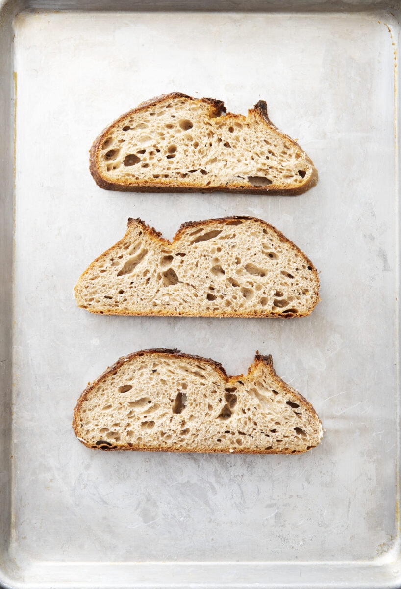 sneetjes desembrood in blik