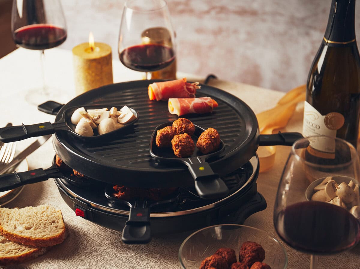 gourmetplaat met eten erop