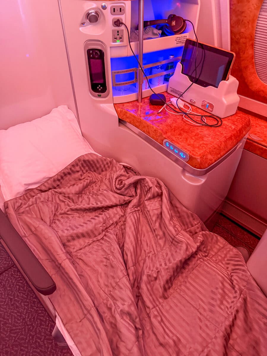 Bed in Business Class van Emirates