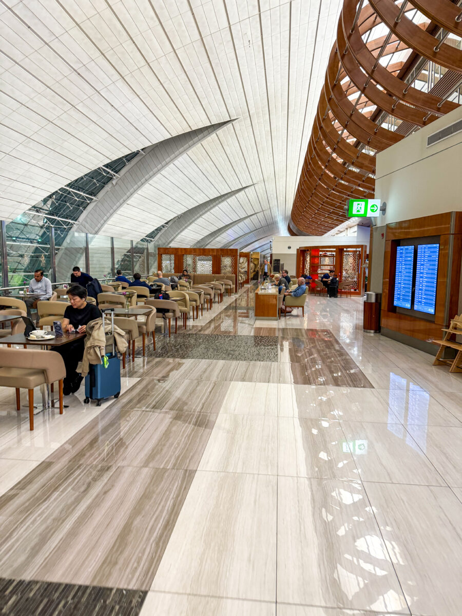Lounge van Emirates op Dubai International Airport