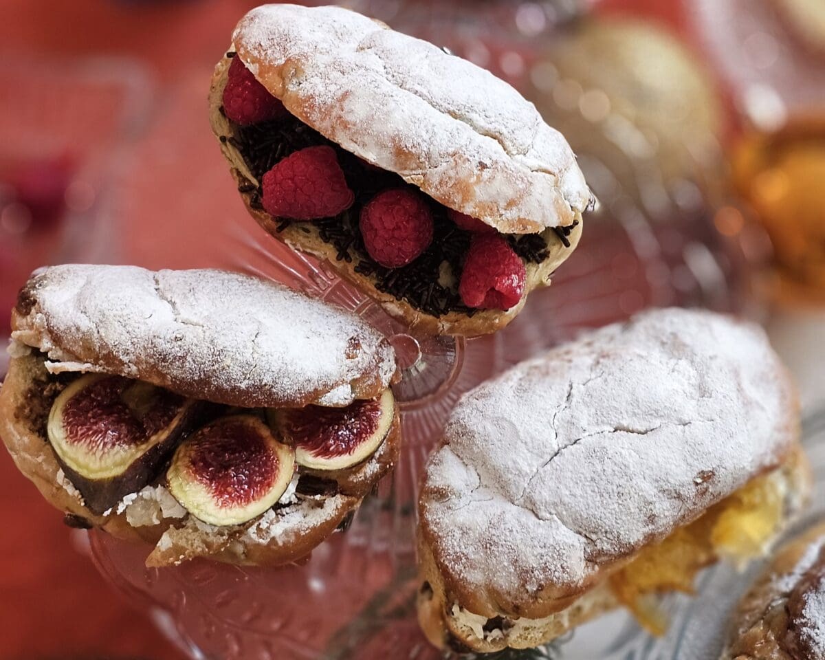 belegde mini-stolletjes