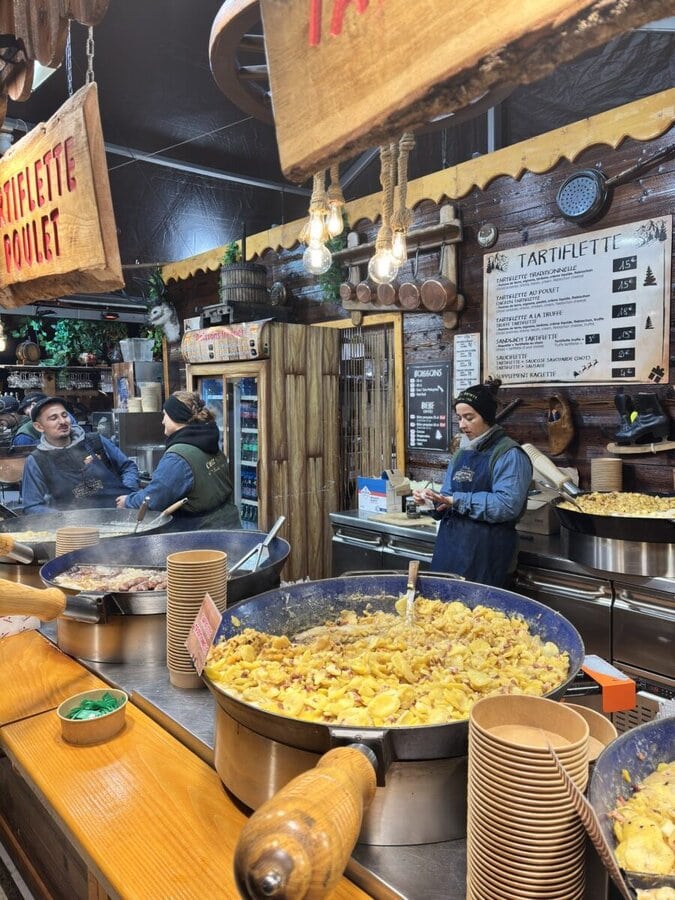 Tartiflettes in pannen kerst Parijs