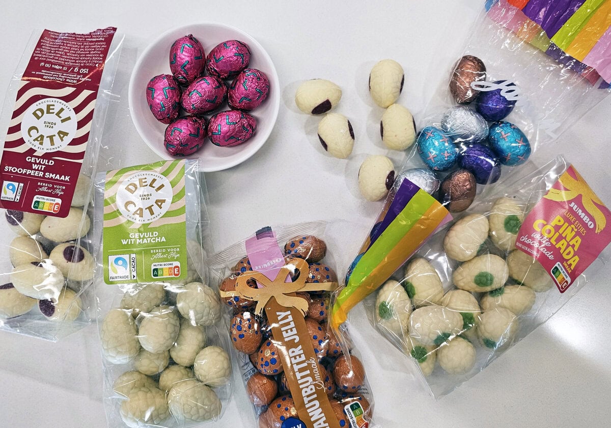 Jamin en AH paaseitjes in zakken