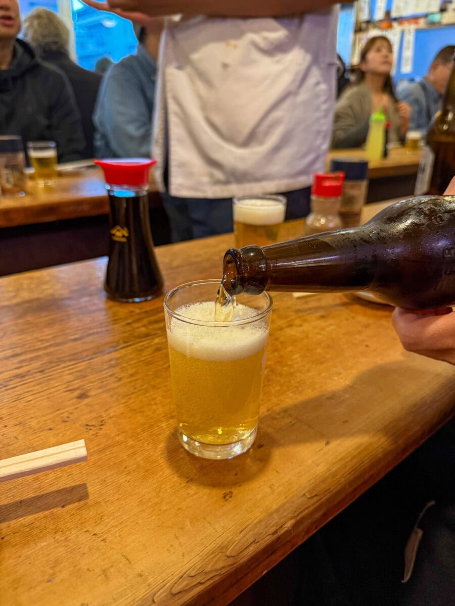 Japans bier bij een bar in Tokio