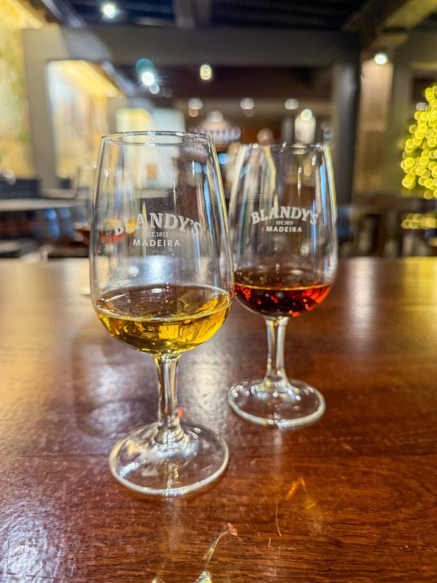 Madeira-wijn in glazen