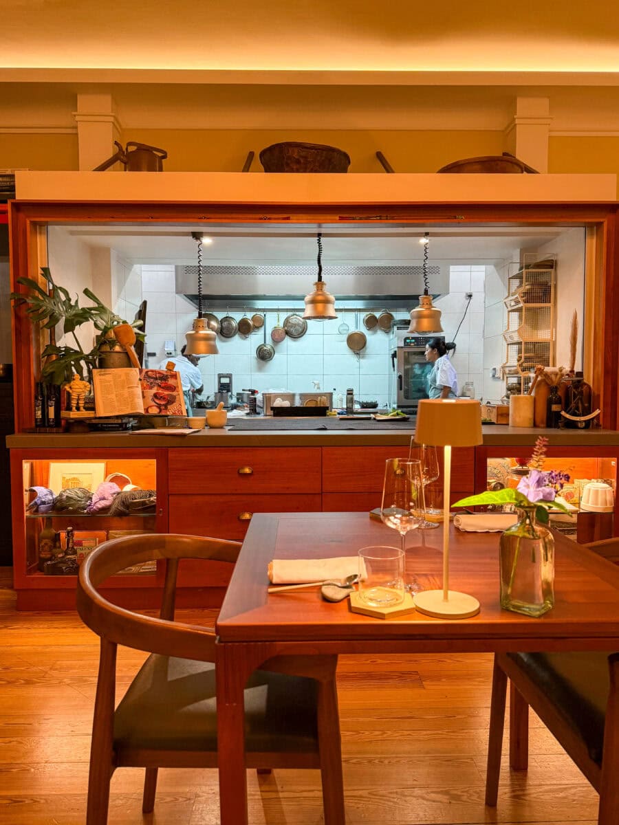 Interieur van Gazebo - een restaurant op Madeira