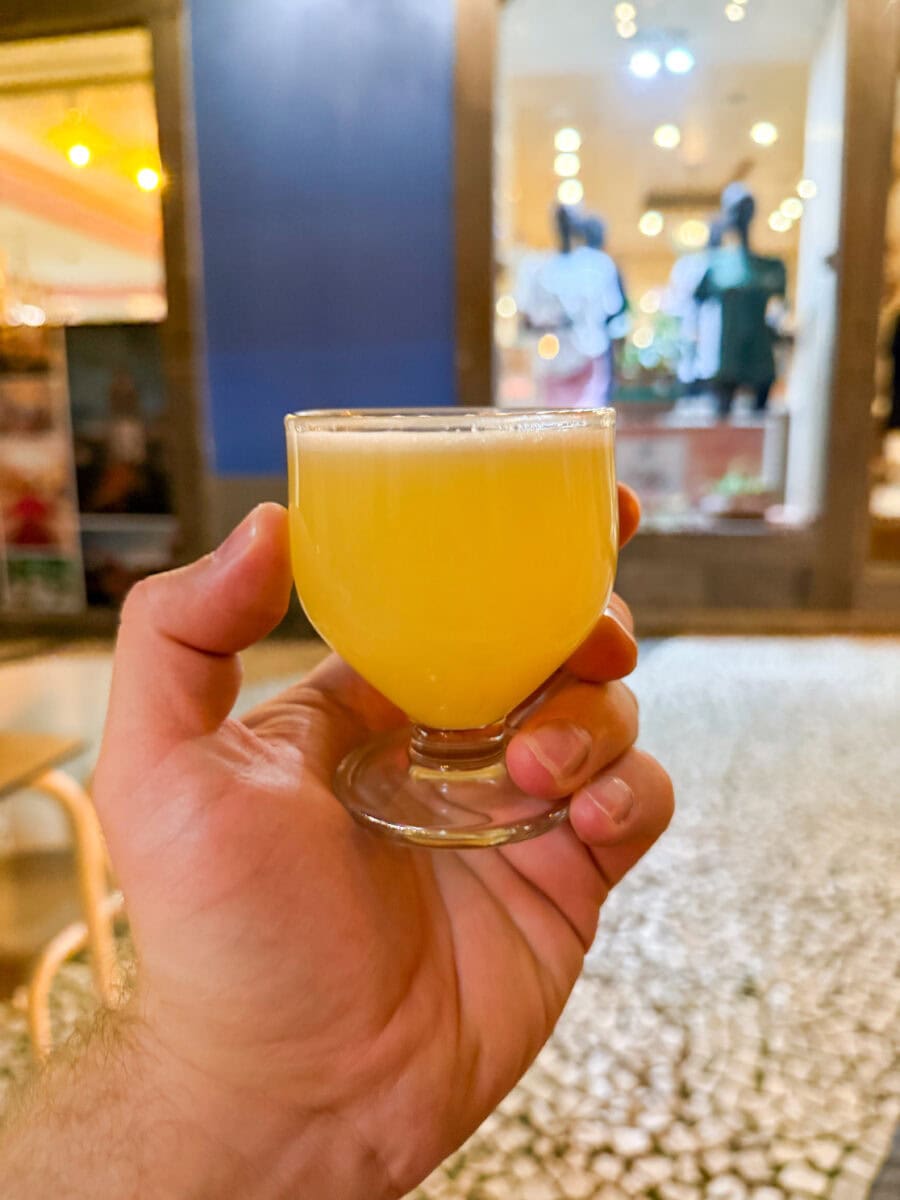 Lokale drankje poncha op Madeira