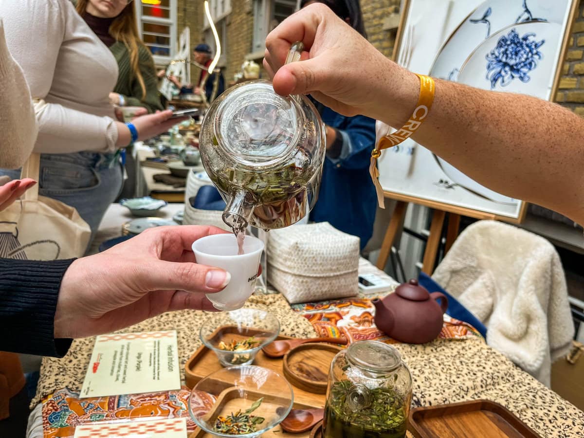 thumbnail voor Thee uit Europa en andere verrassingen op het Amsterdam Tea Festival