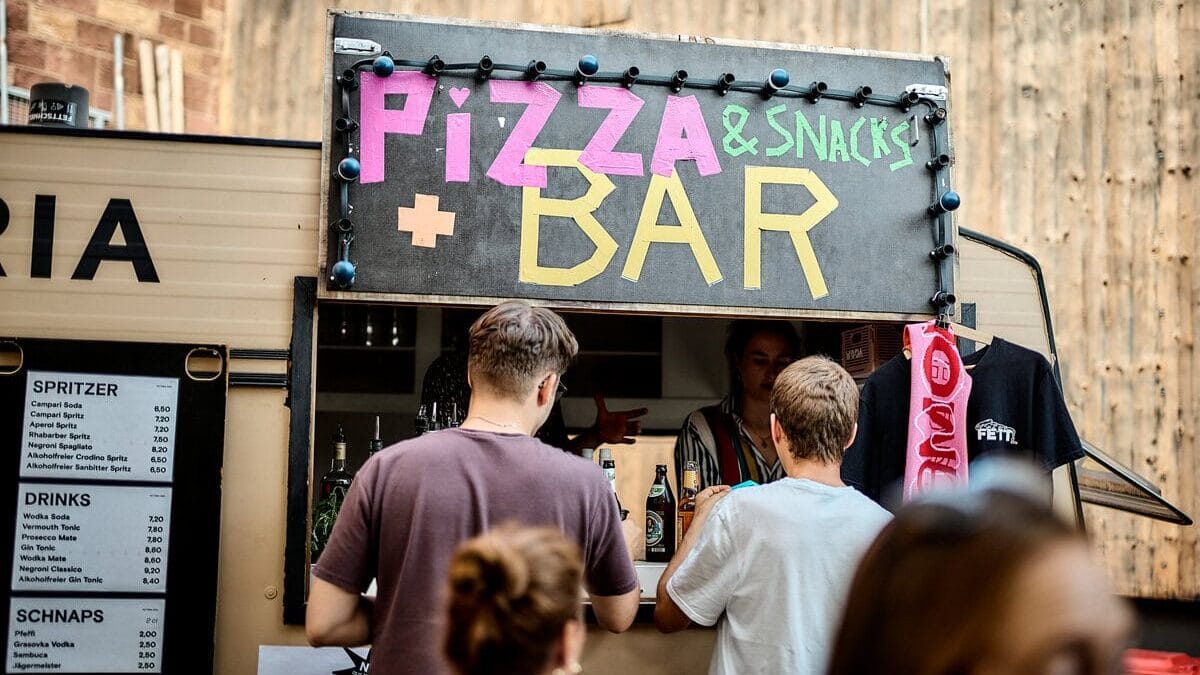 Pizzabar tijdens festival in Karlsruhe