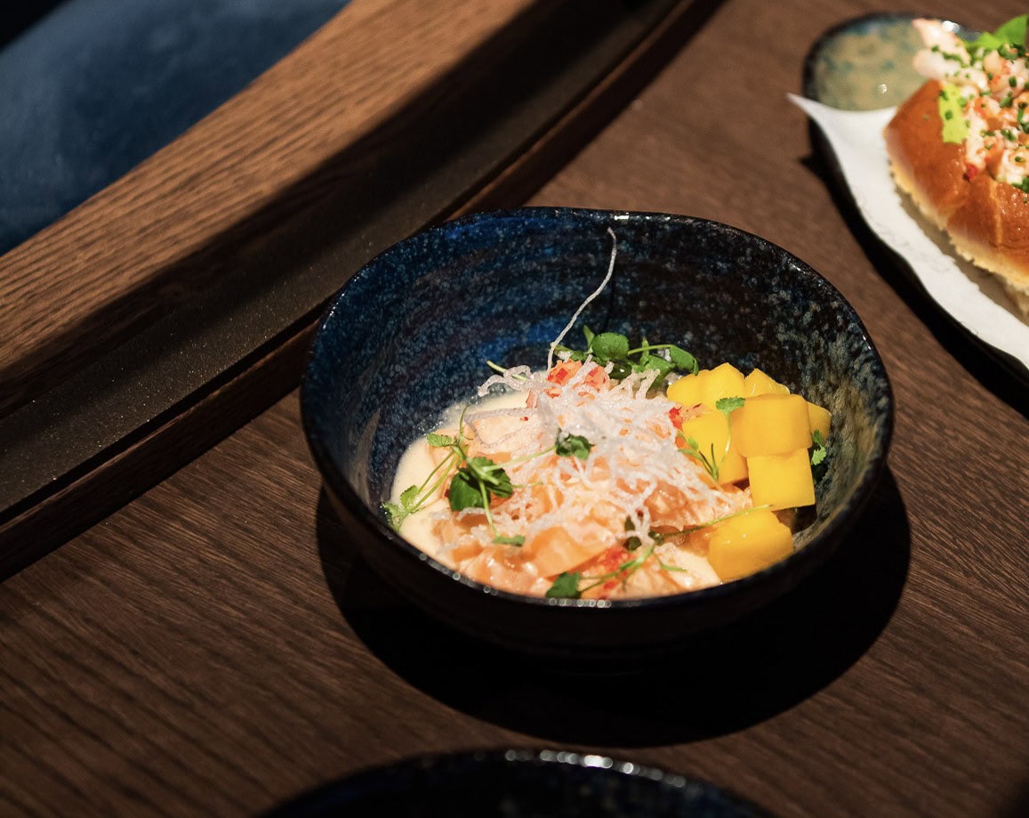 Mango ceviche van restaurant BlueBlood in Den Haag