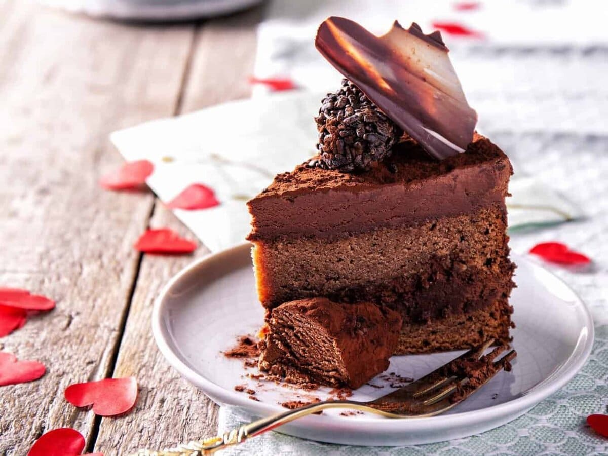 punt taart met hartjes eromheen