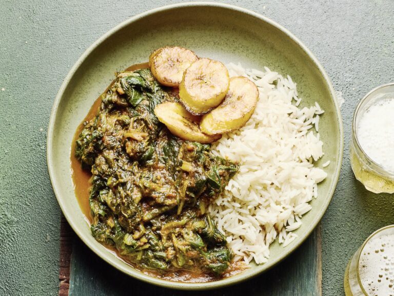 Vegan efo riro-spinaziestoof