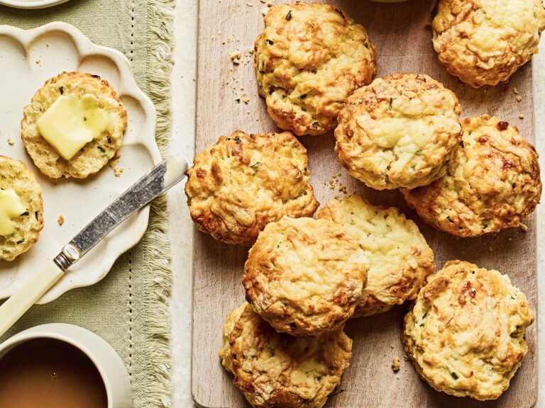 Cheddarscones met bieslook