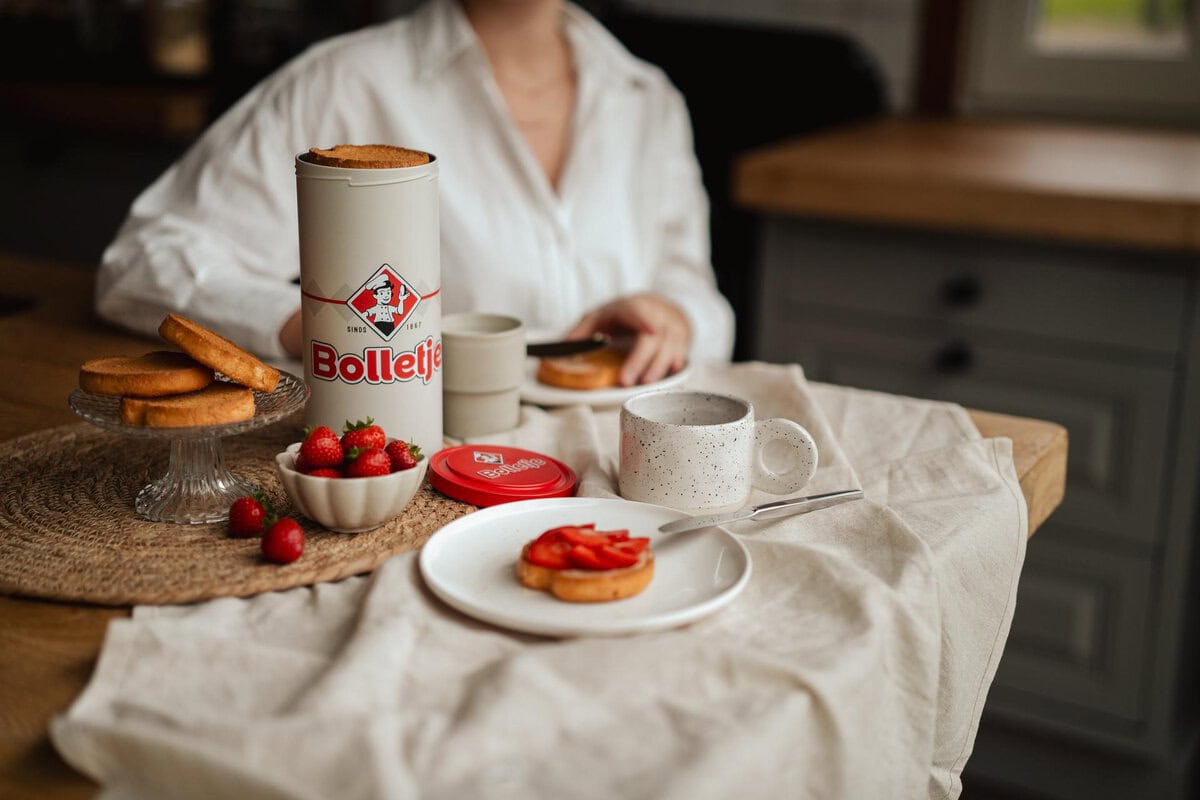 Bolletje ontbijt op bed