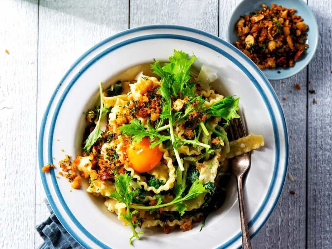 Pappardelle met romige raapsteeltjessaus en pan grattato