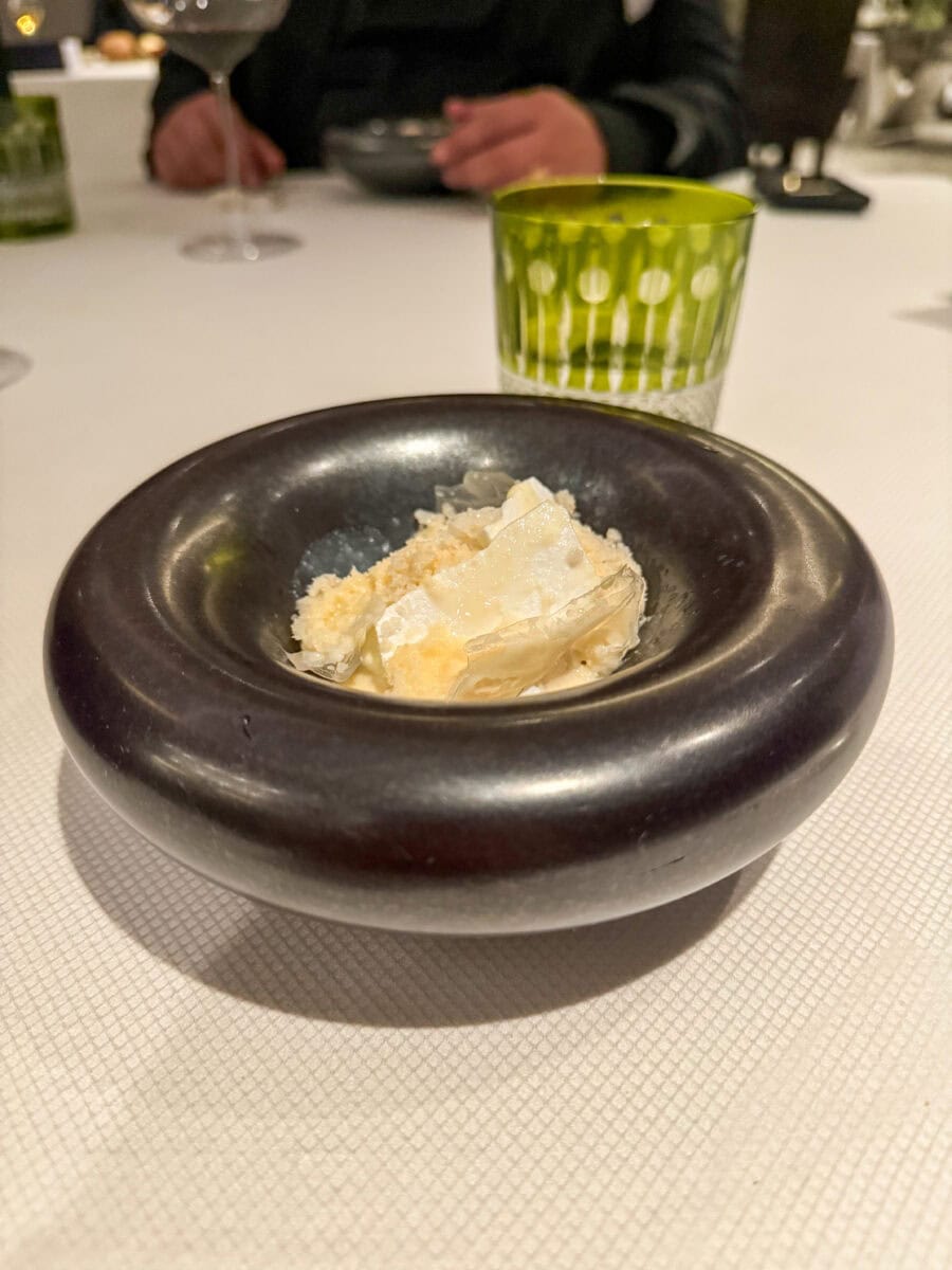 Dessert met rijst, jasmijn en sake bij Hotel Okura