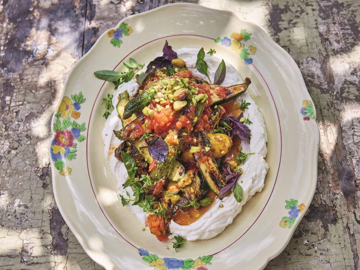 thumbnail voor Zomers vegetarisch eten zonder gedoe: dit weekmenu staat vol frisse favorieten