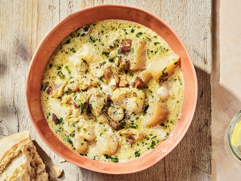 Chowder met gerookte schelvis