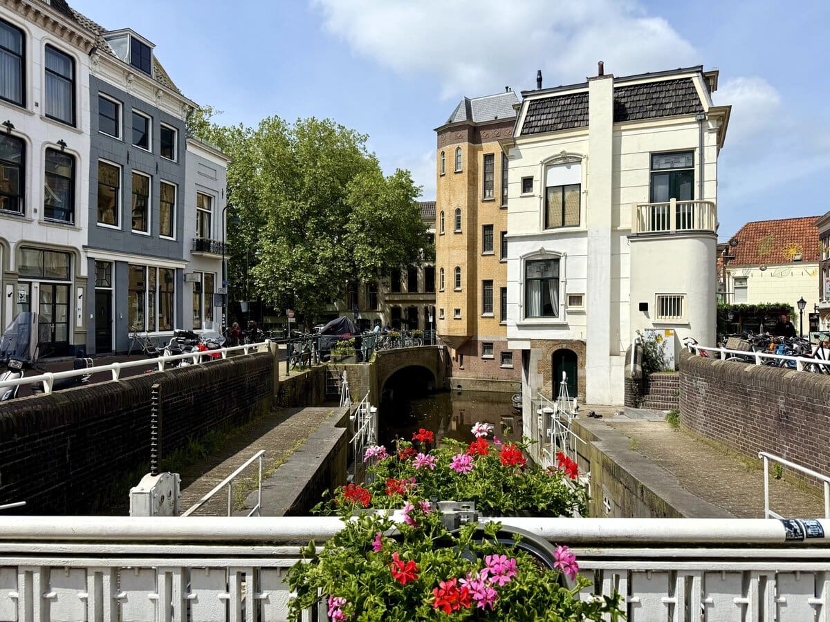 Gracht in de binnenstad van Gouda