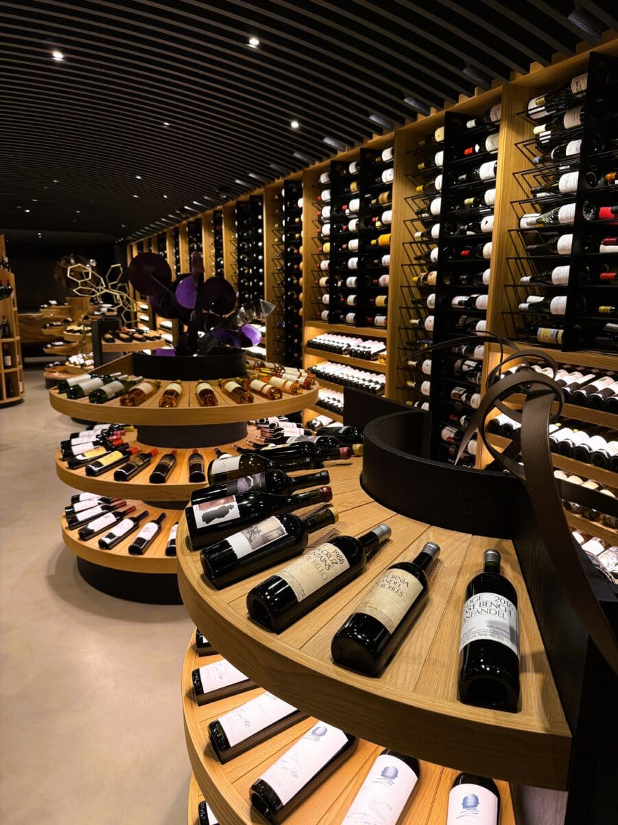 Wijnkelder bij een restaurant in Ribera del Duero