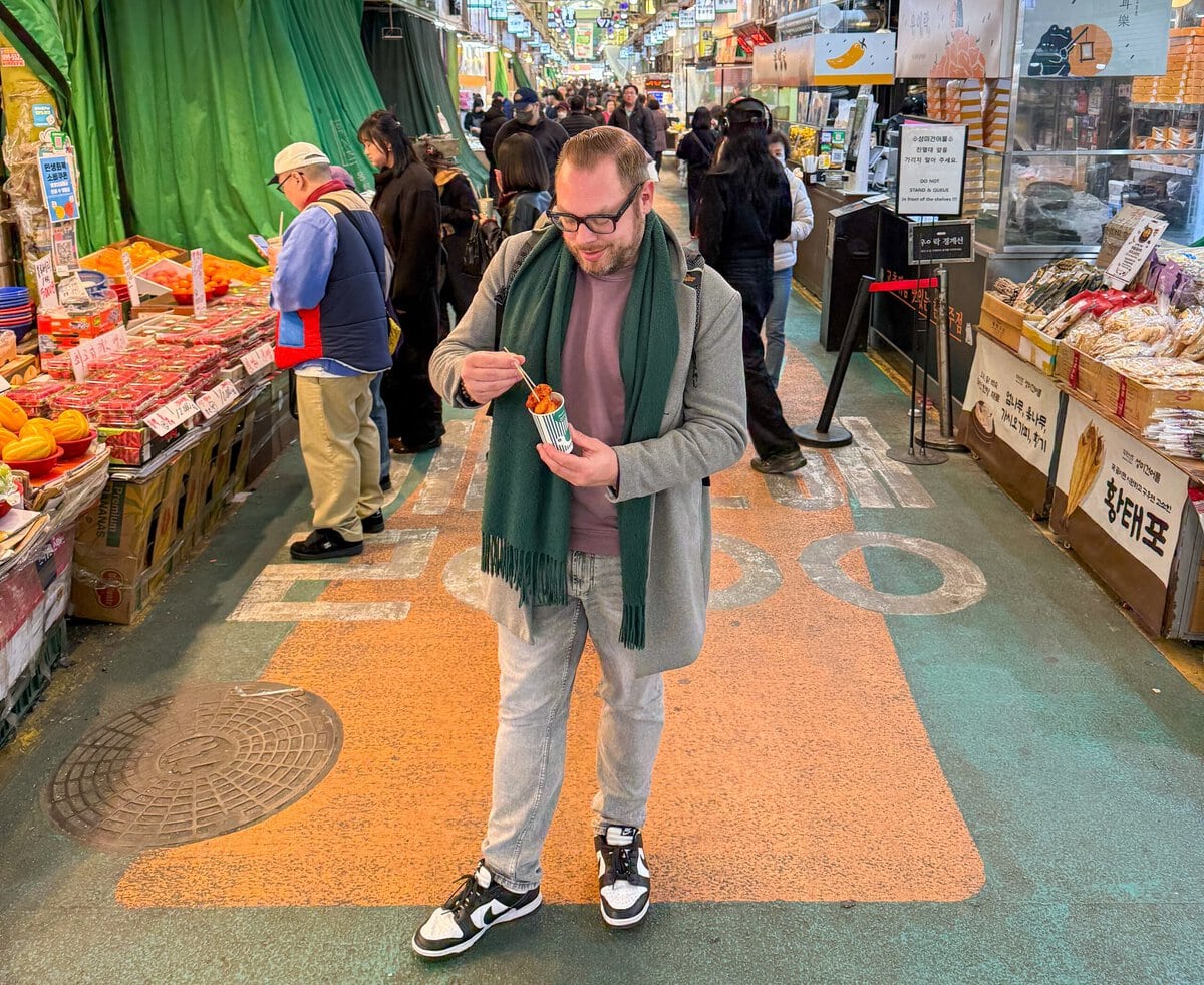 Bas op een markt in Zuid-Korea