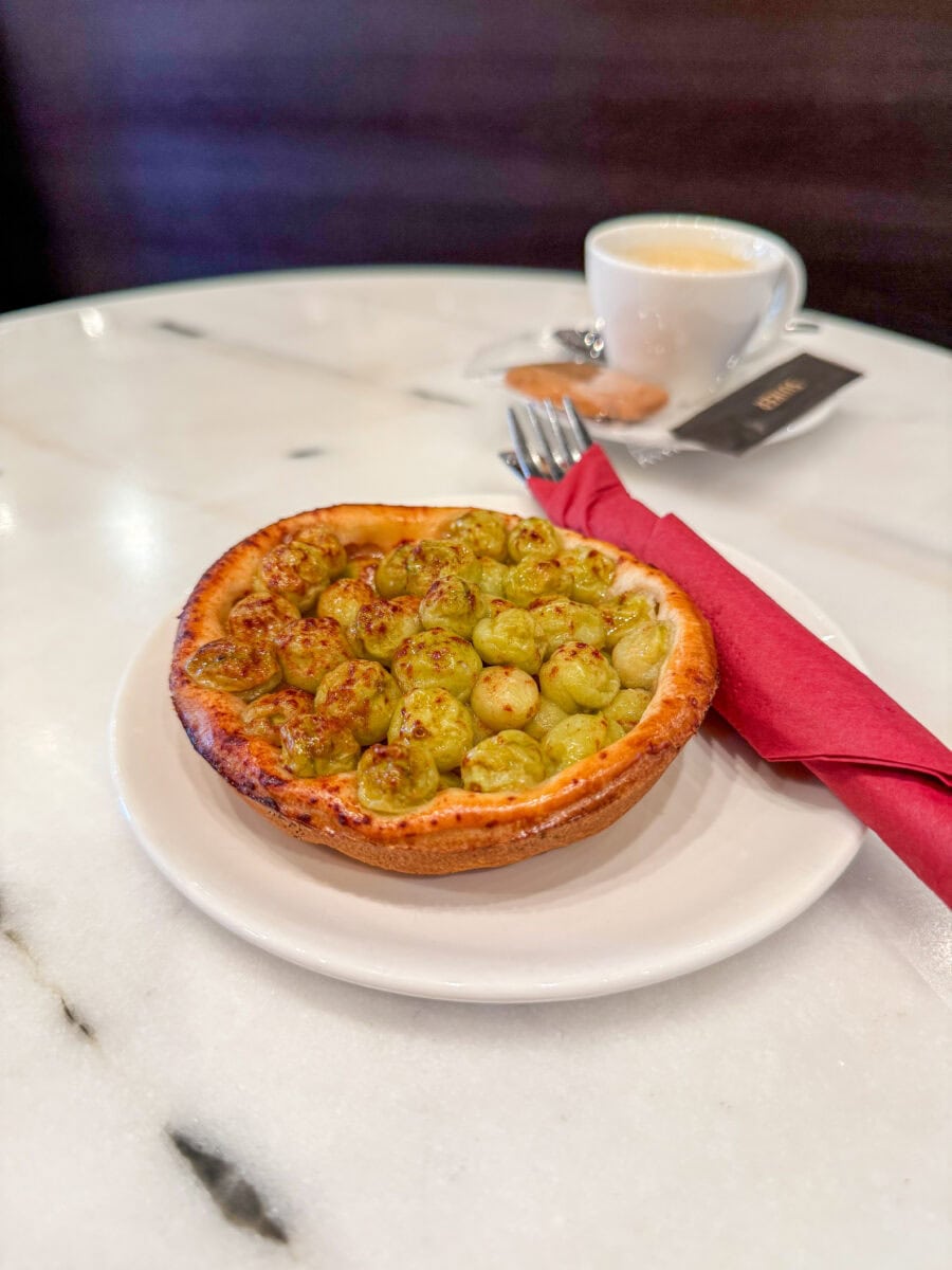 Vlaai met kruisbessen in Maastricht